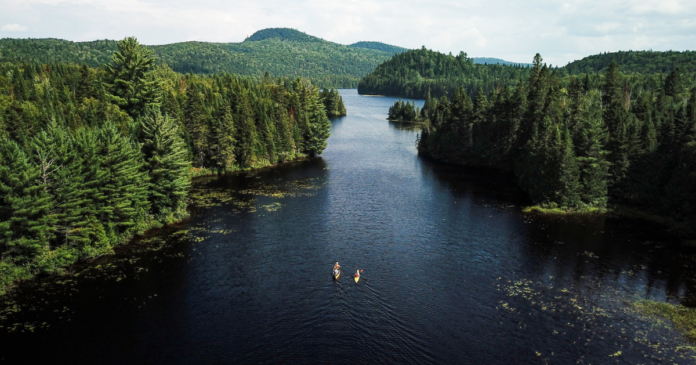 featured image Sea Kayaking and Canoeing Québec Authentique