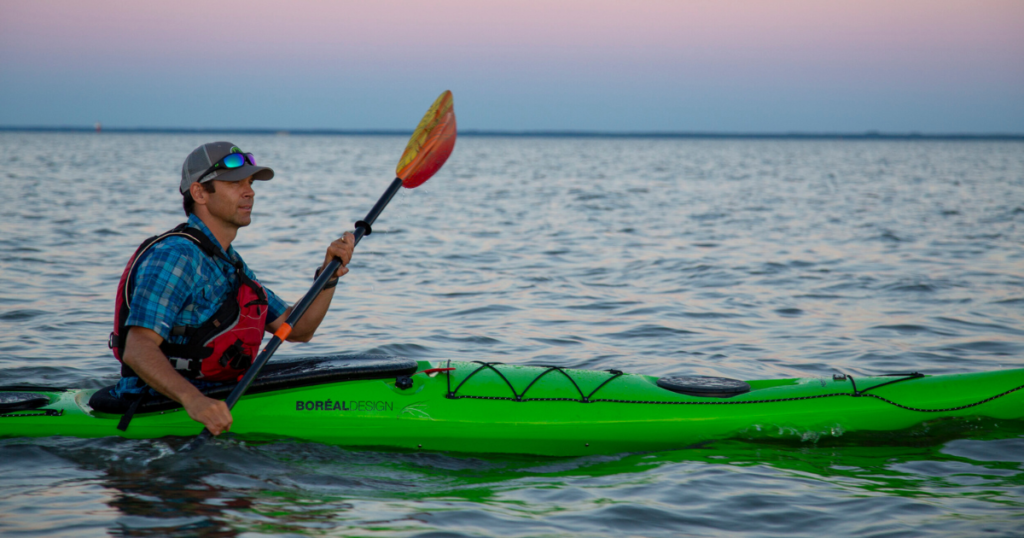 ken whiting kayaking in quebec authentique with a aqua bound whiskey paddle