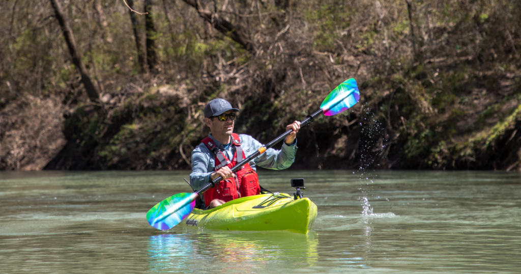 ken whiting reviewing the liquid logic saluda kayak paddling photography