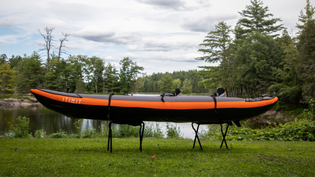 Kayak hinchable de 2/3 plazas (<230 kg)