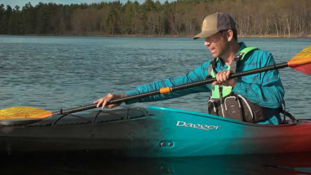 learn to kayak with the front sweep stroke