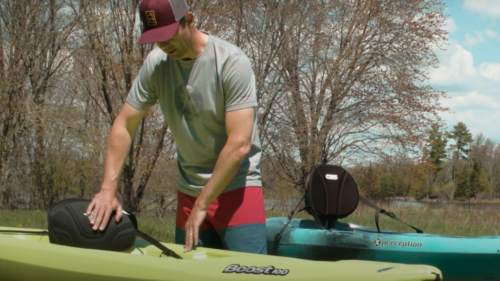 Some beginner kayaks have better back rests and seats that provide additional comfort and support