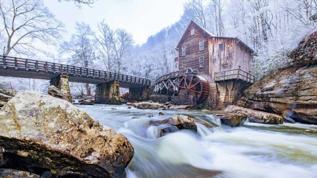 In Babcock State Park you will find this beautiful mill on a spectacular river