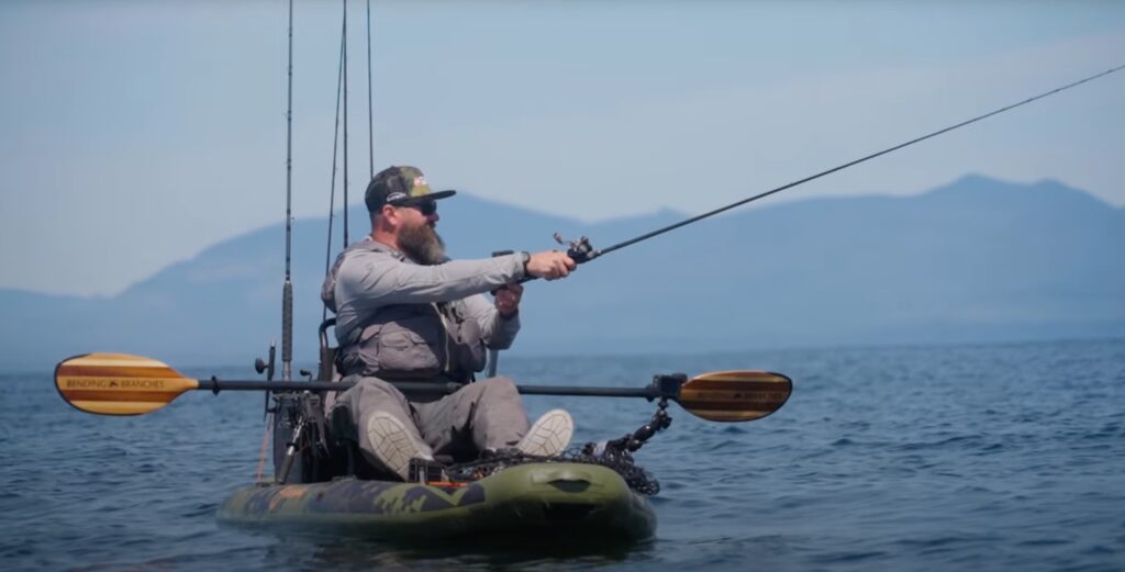 kayak fishing safety tips