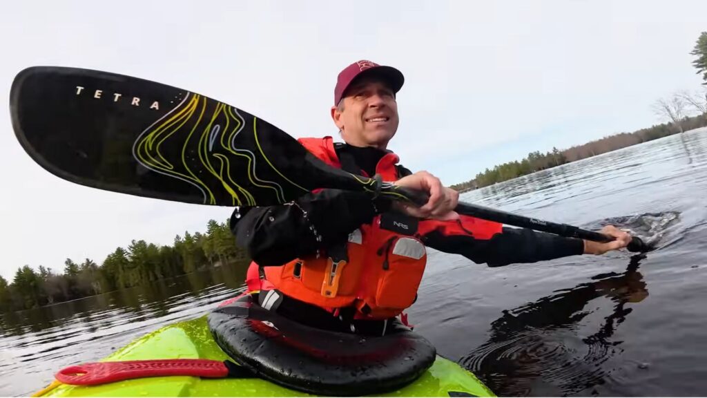 P&H Volan 162 Kayak, ken on water