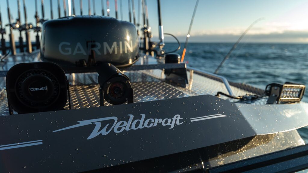 garmin electronics on the ocean king 240 fishing boat from weldcraft on the great lakes